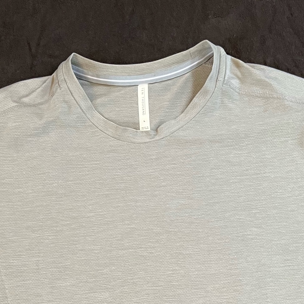 Ten Thousand Versatile Shirts